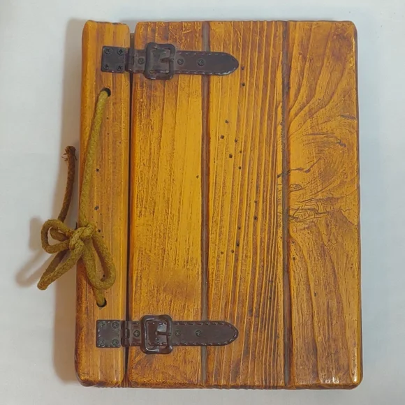Unique Vintage Wooden Book Cover / Journal with Metal Hinges - Picture 1 of 7